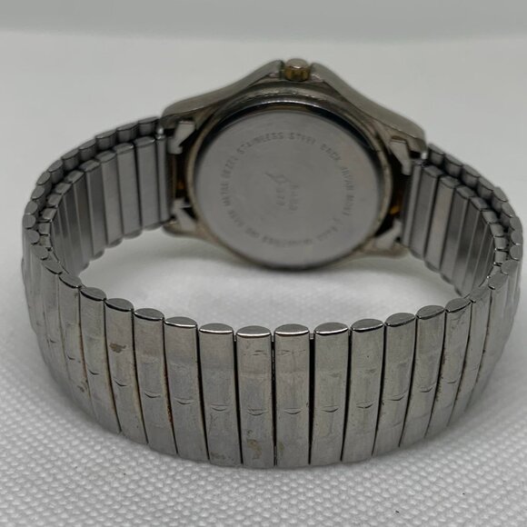 Times Square men vintage date watch silver tone 36mm round quartz 7” running - Picture 4 of 6